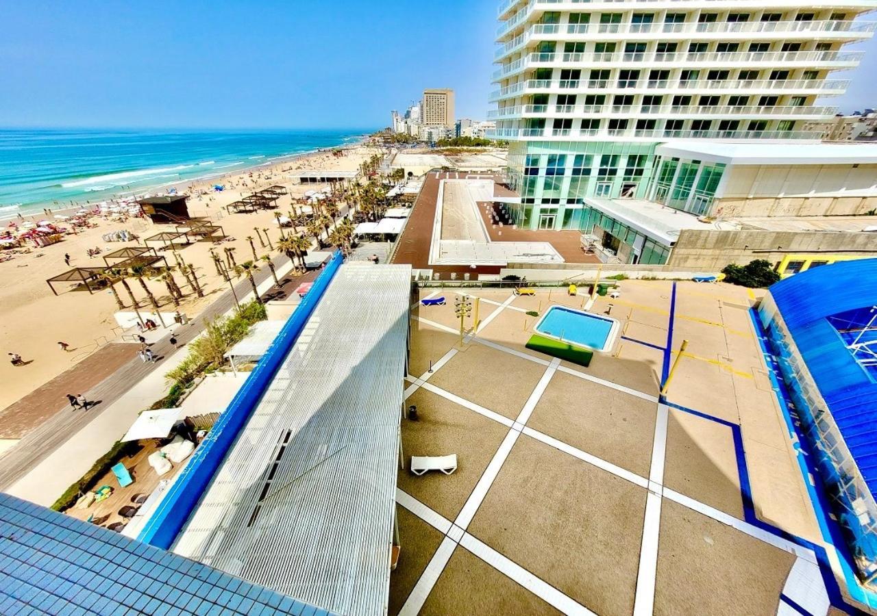 Ferienwohnung סטודיו על הים Bat Yam Exterior foto